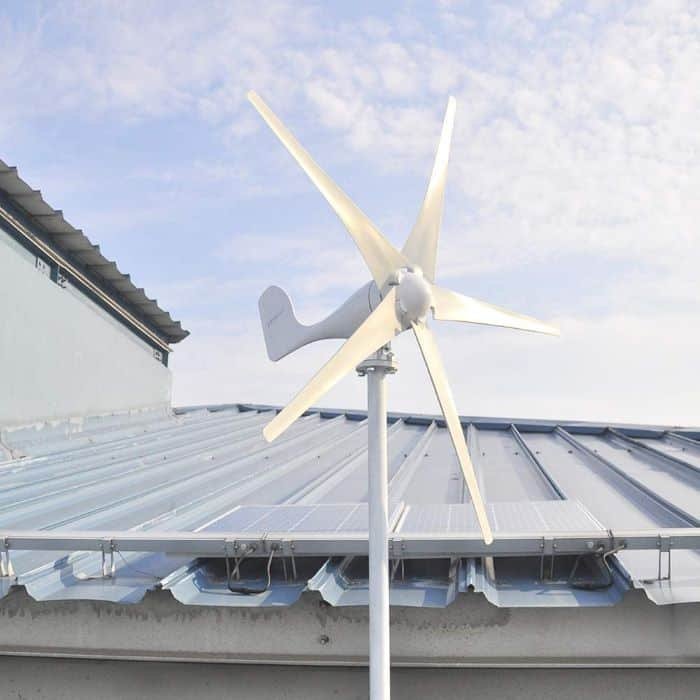 pikasola-wind-turbine